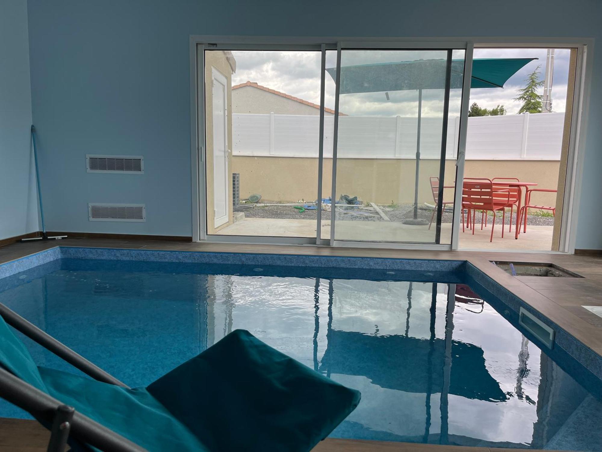 Maison Avec Piscine Interieure Privee, Buses De Spa, Jardin Clos Et Parking Aouste-sur-Sye Exteriör bild